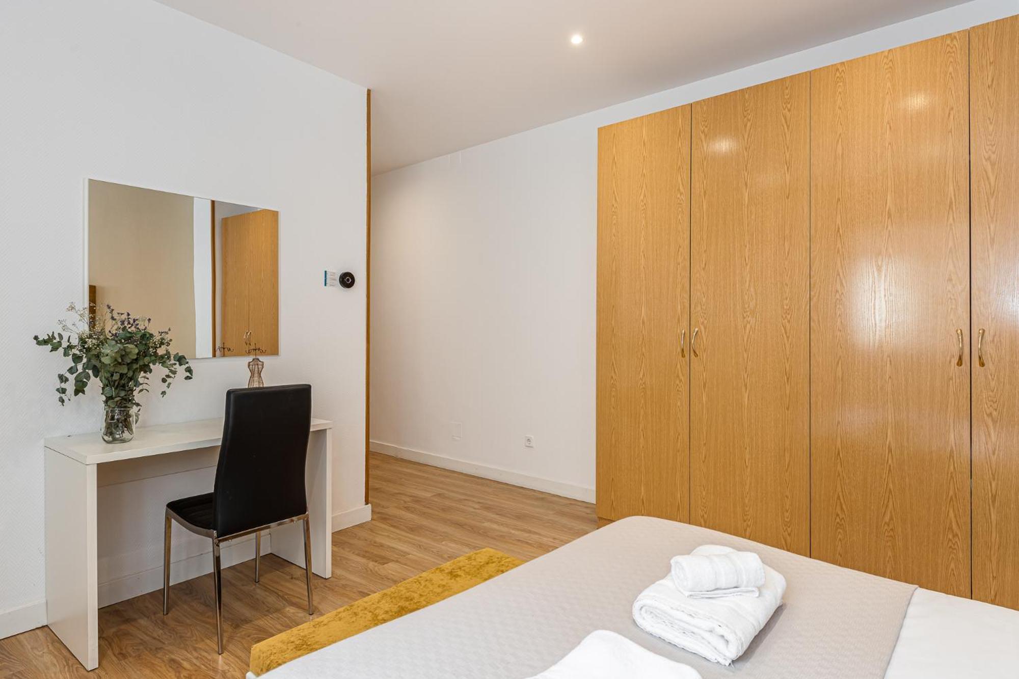 Waou Apartamentos En Sol Confort 5 Madrid Exterior foto